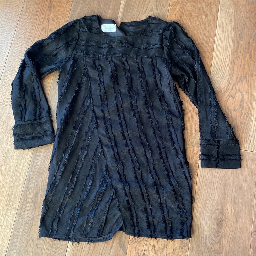 Black long tops